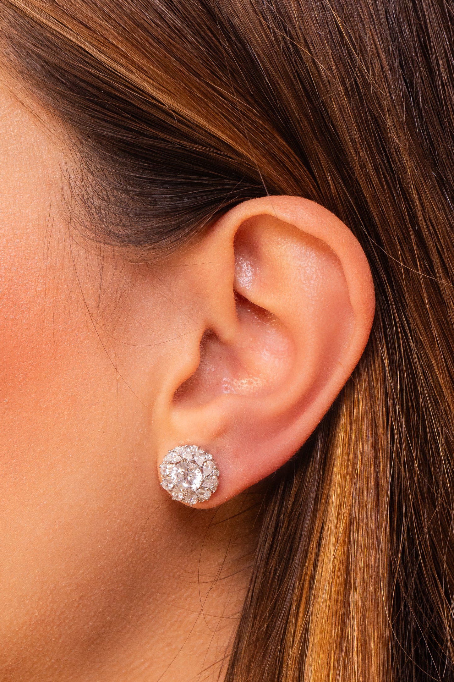 Maxi Round Studs