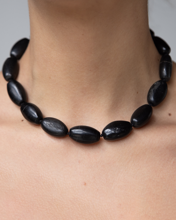 Noir Necklace